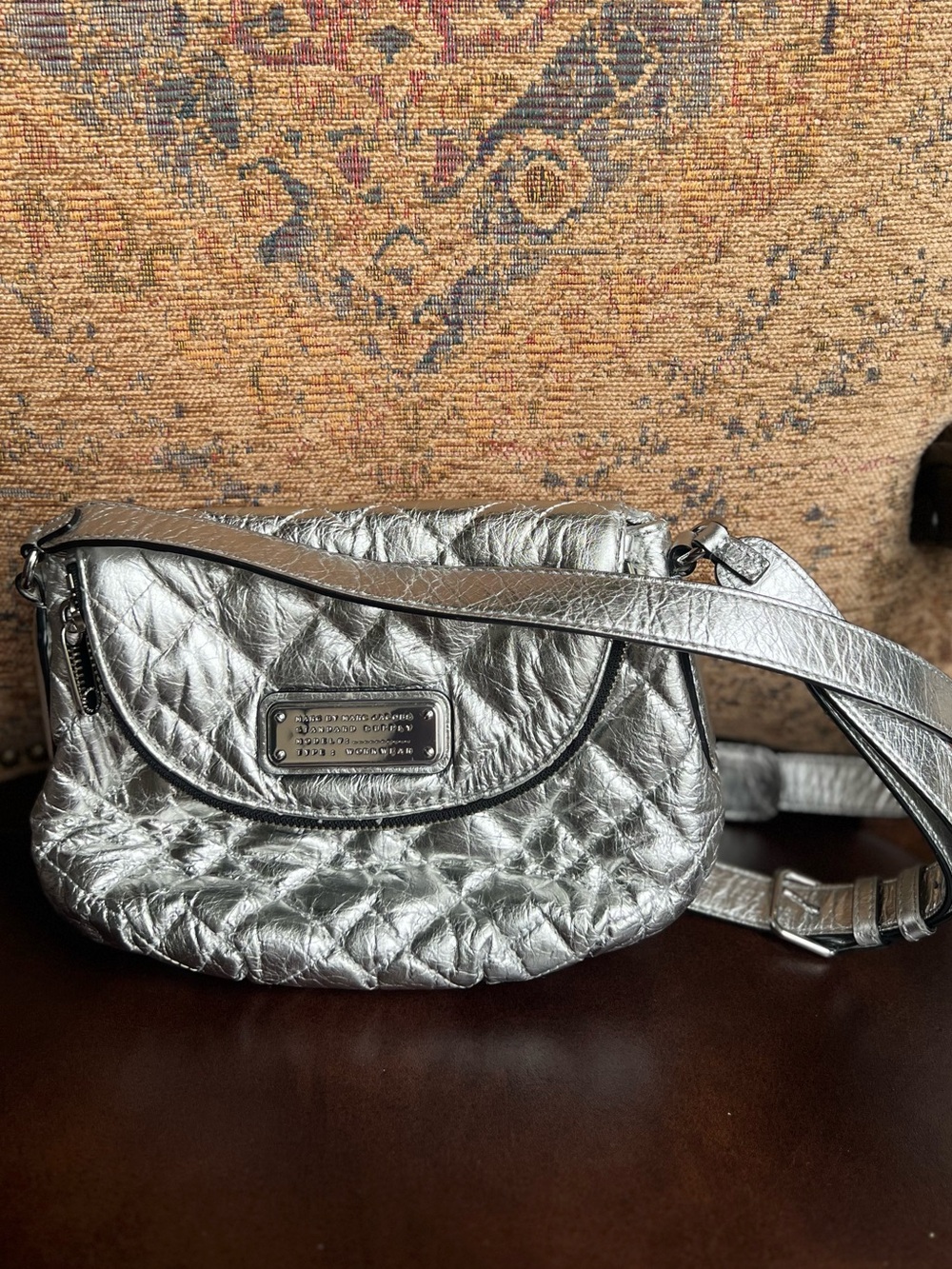 Marc By Marc Jacobs Metallic Quilted Natasha Crossbody Bag Silver Leather Purse